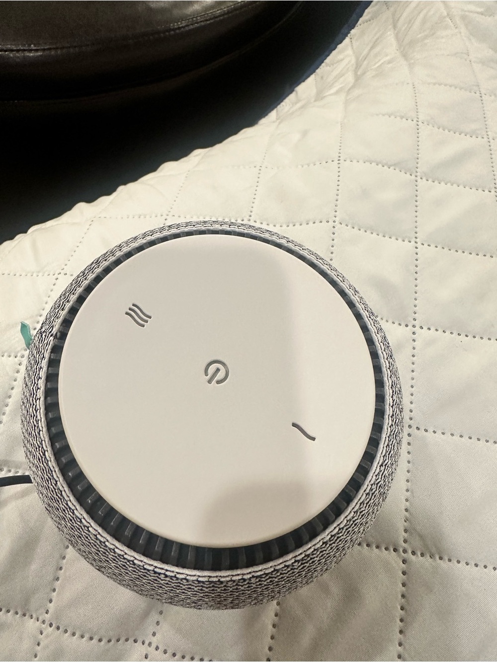 SNOOZ Smart White Noise Machine - Picture 8 of 10